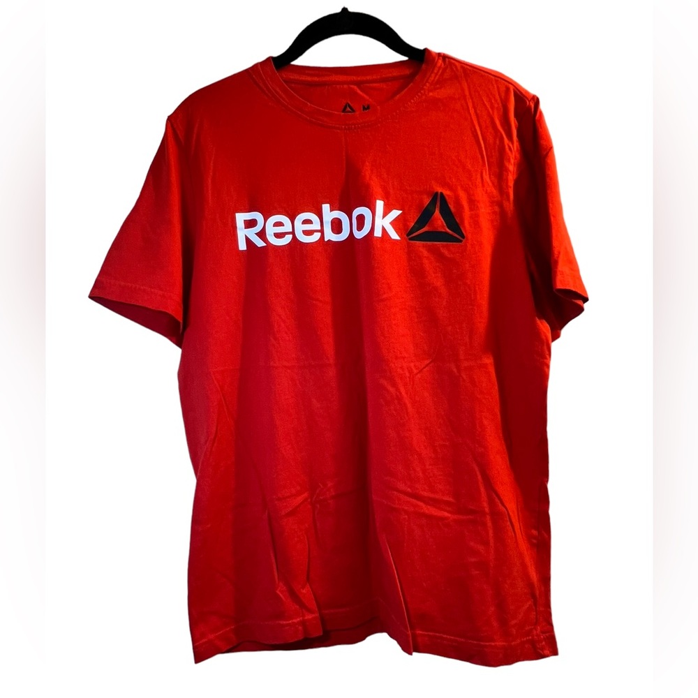 😎🦚Buy 3/$28 special T-Shirt Deal🦚 😎🏆💪🏽 Reebok T-Shirt Red Medium
